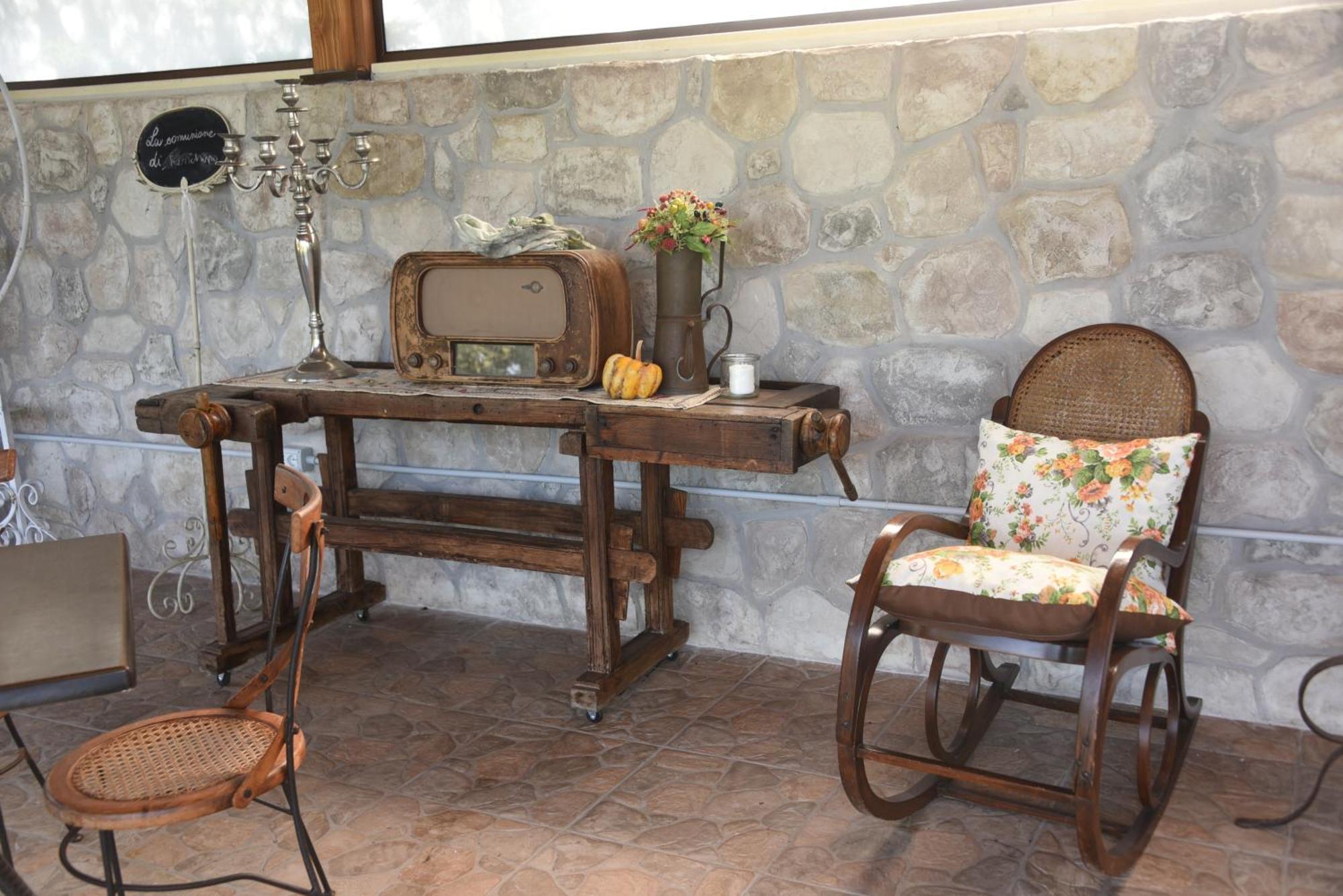 Bosco D'Olmi Country House Bed & Breakfast Sant'Andrea del Garigliano ภายนอก รูปภาพ