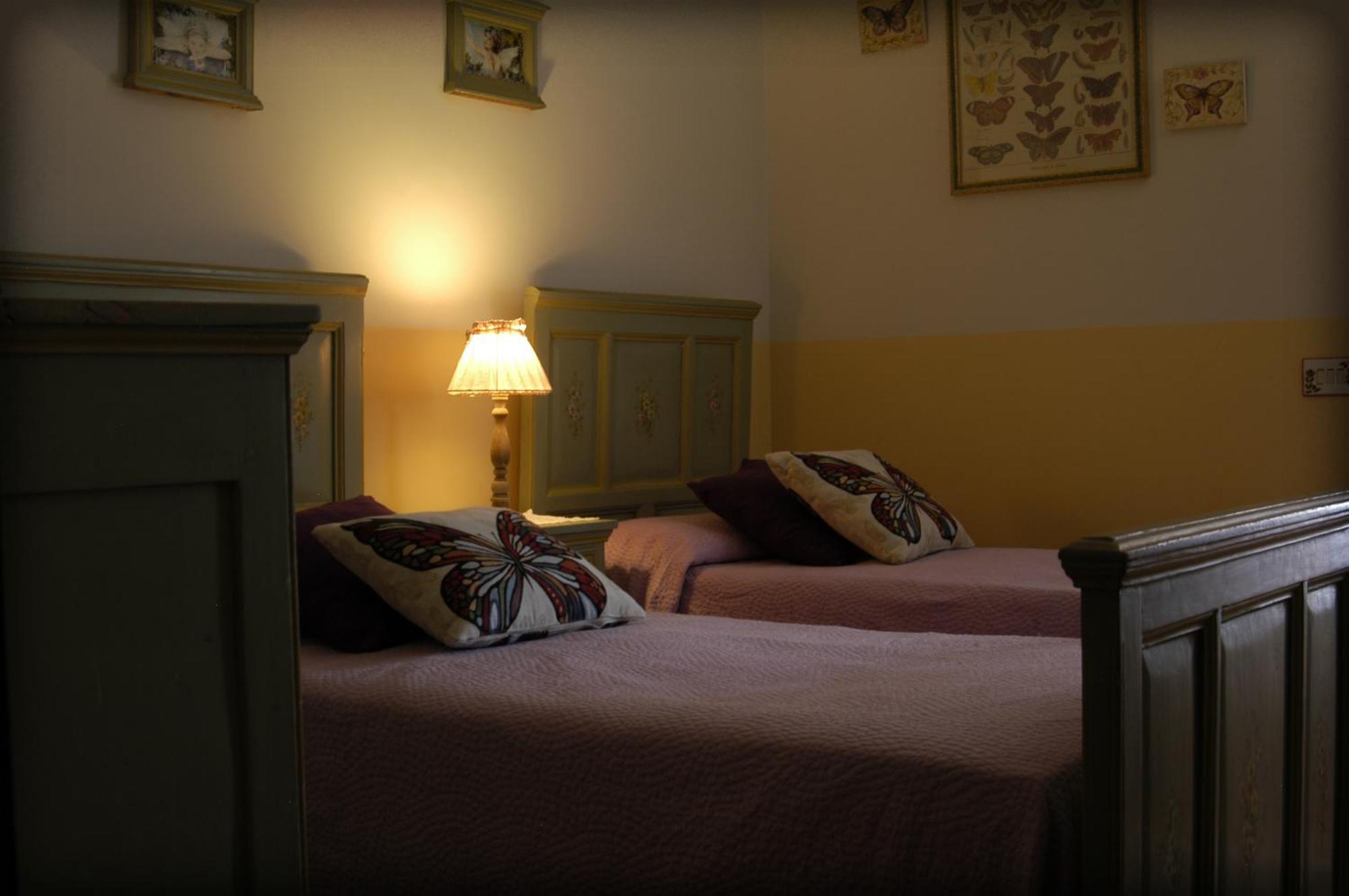 Bosco D'Olmi Country House Sant'Andrea del Garigliano ภายนอก รูปภาพ