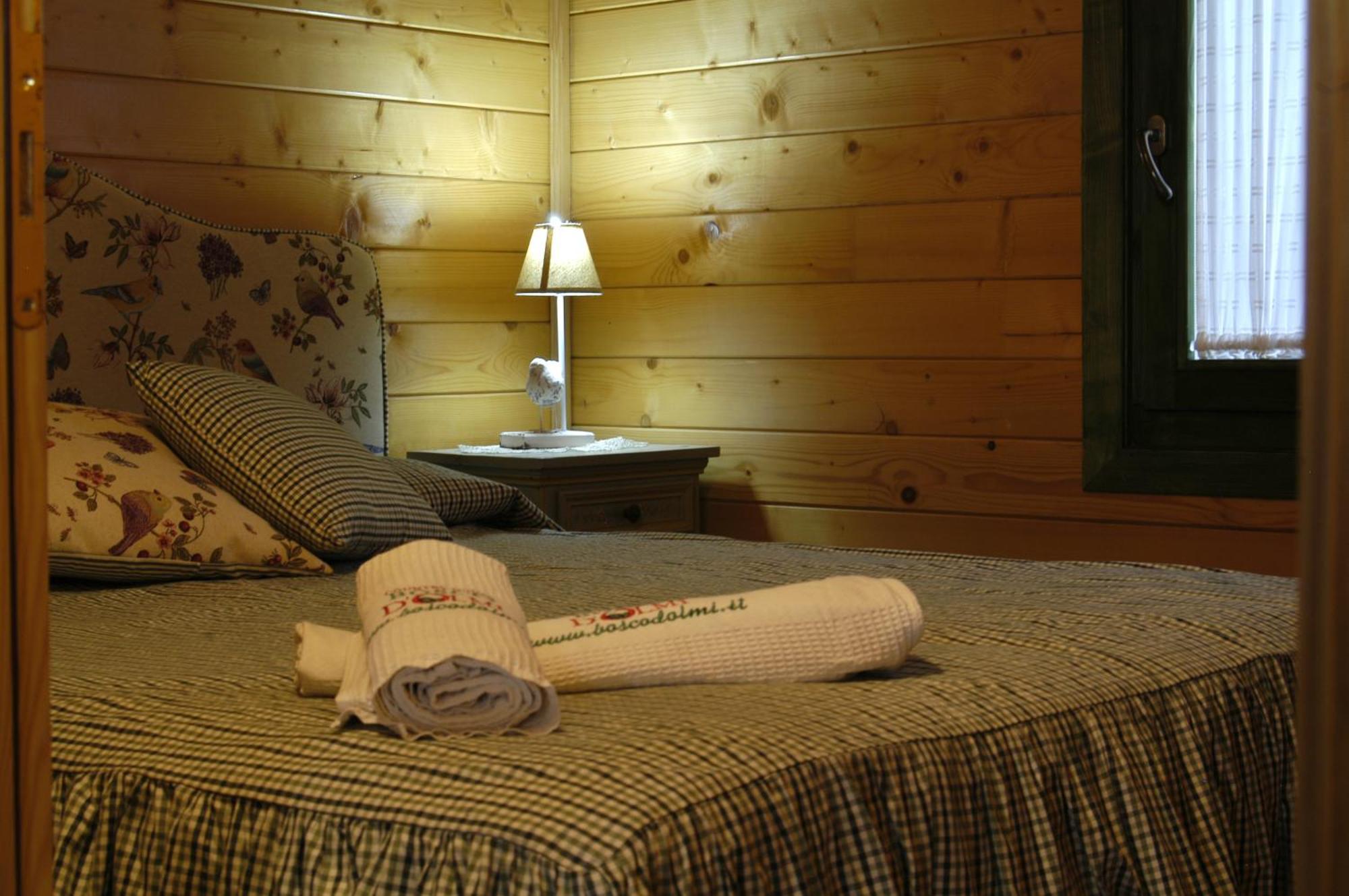 Bosco D'Olmi Country House Sant'Andrea del Garigliano ภายนอก รูปภาพ